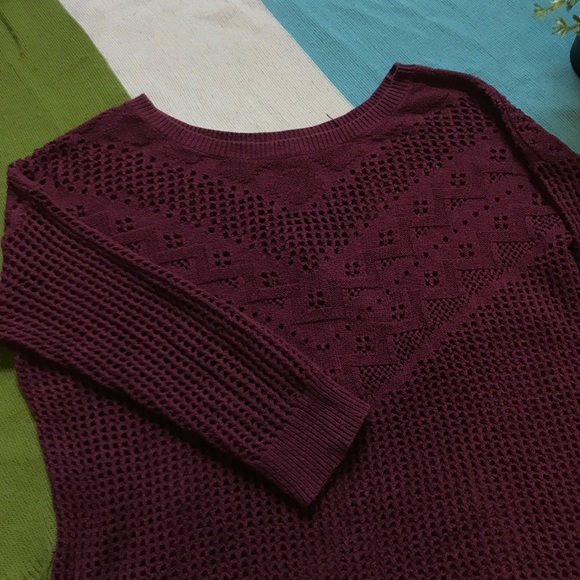 Adorable Mesh Knit Sweater from AE - Picture 4 of 4